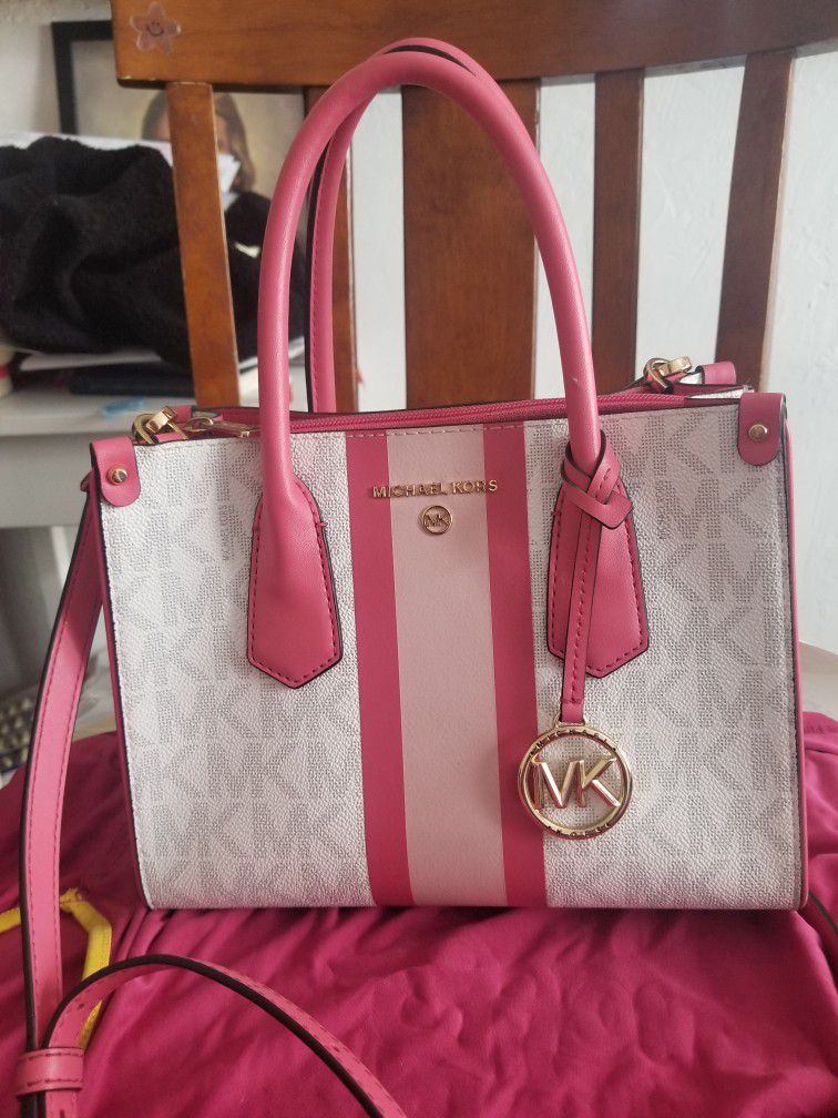 Michael Kors Pink White Grey Purse 85 for Sale in Los Angeles, CA - OfferUp