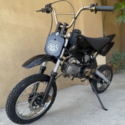 Pit bike 