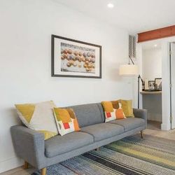 West Elm Oliver Sofa 82”