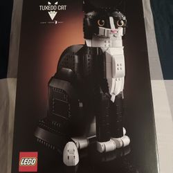 Lego Tuxedo Cat