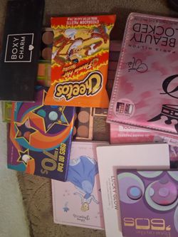 Make up pallet all kinds