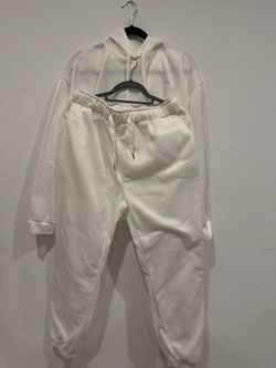 Alo Yoga White Hoodie and Sweatpants Set