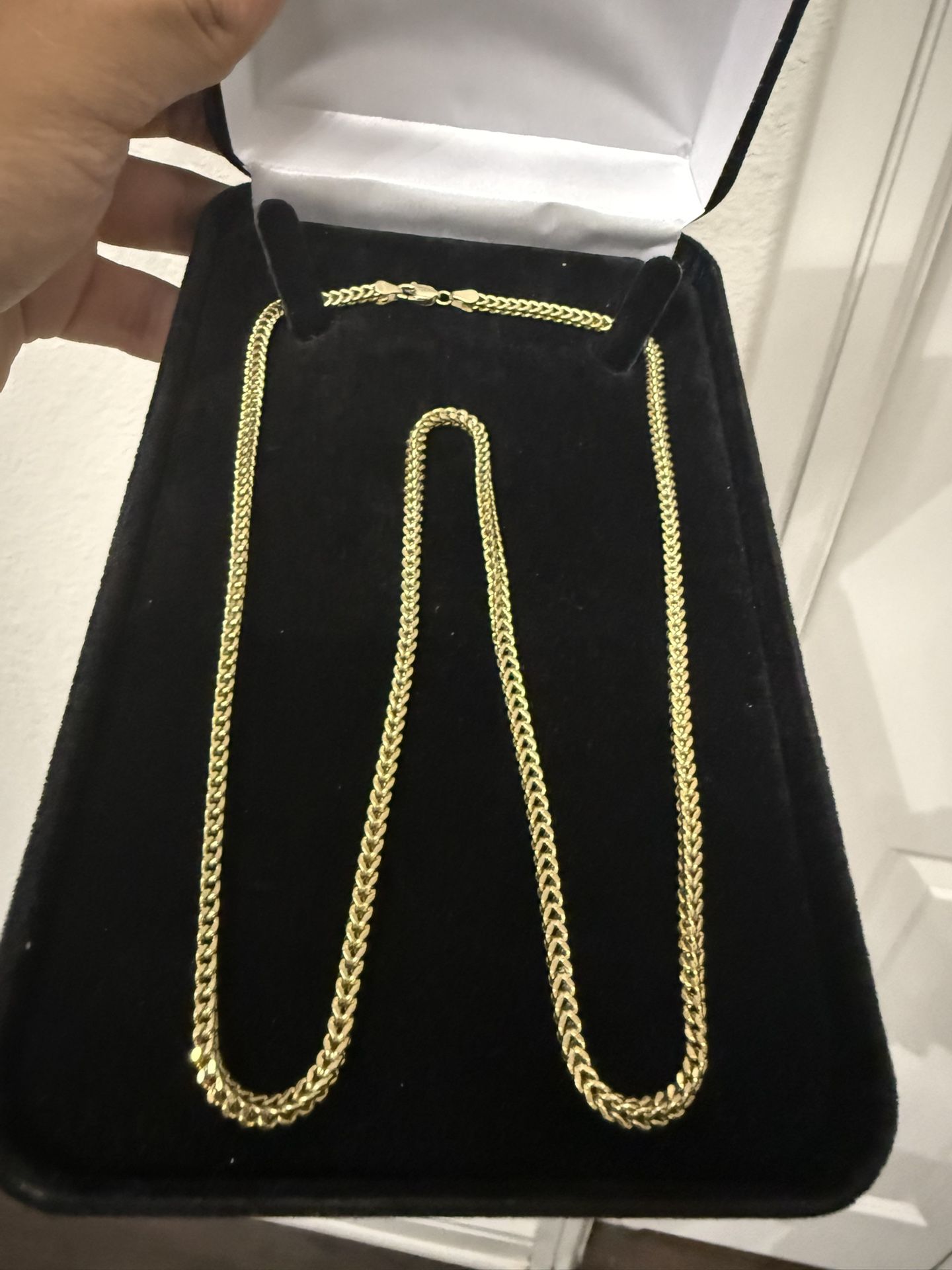 10k Franco Gold  Chain 23 Inch Long In Great Conditions 