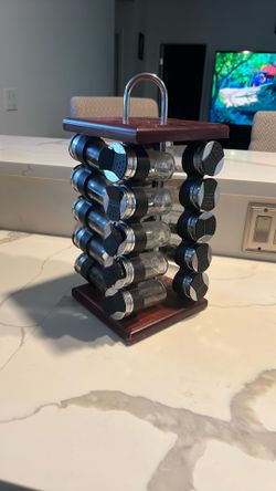 Rotating wood Spice rack