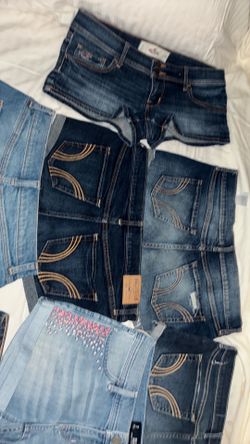 Shorts Hollister sizes 7.  $18 Each