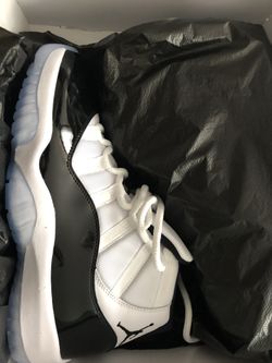 Jordan 11 concord 9 1/2