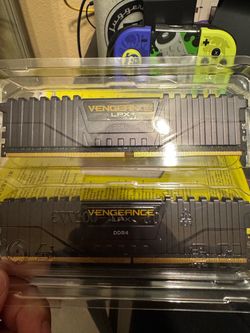 CORSAIR - VENGEANCE LPX 16GB (2x16GB) DDR4