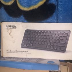 Anker Bluetooth Keyboard 