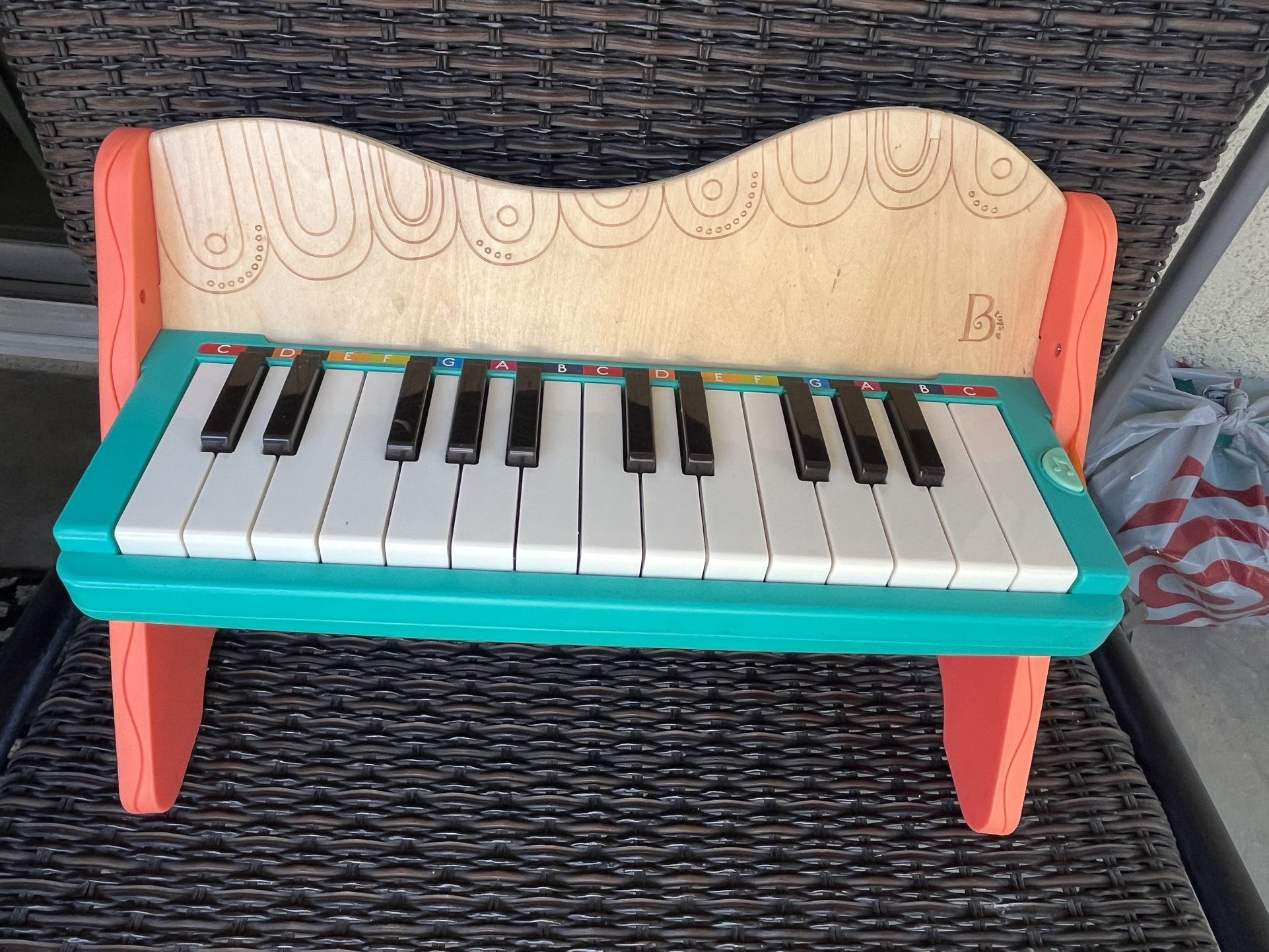 Mini Maestro Wooden Toy Piano