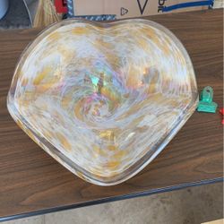 Decorative bowl. Great for fruits or other items for the table