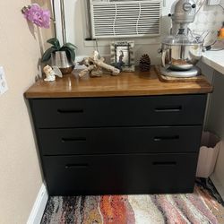 Beautiful Real Wood Dresser 