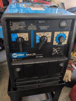 Miller BOBCAT 250 Welder/Generator Used