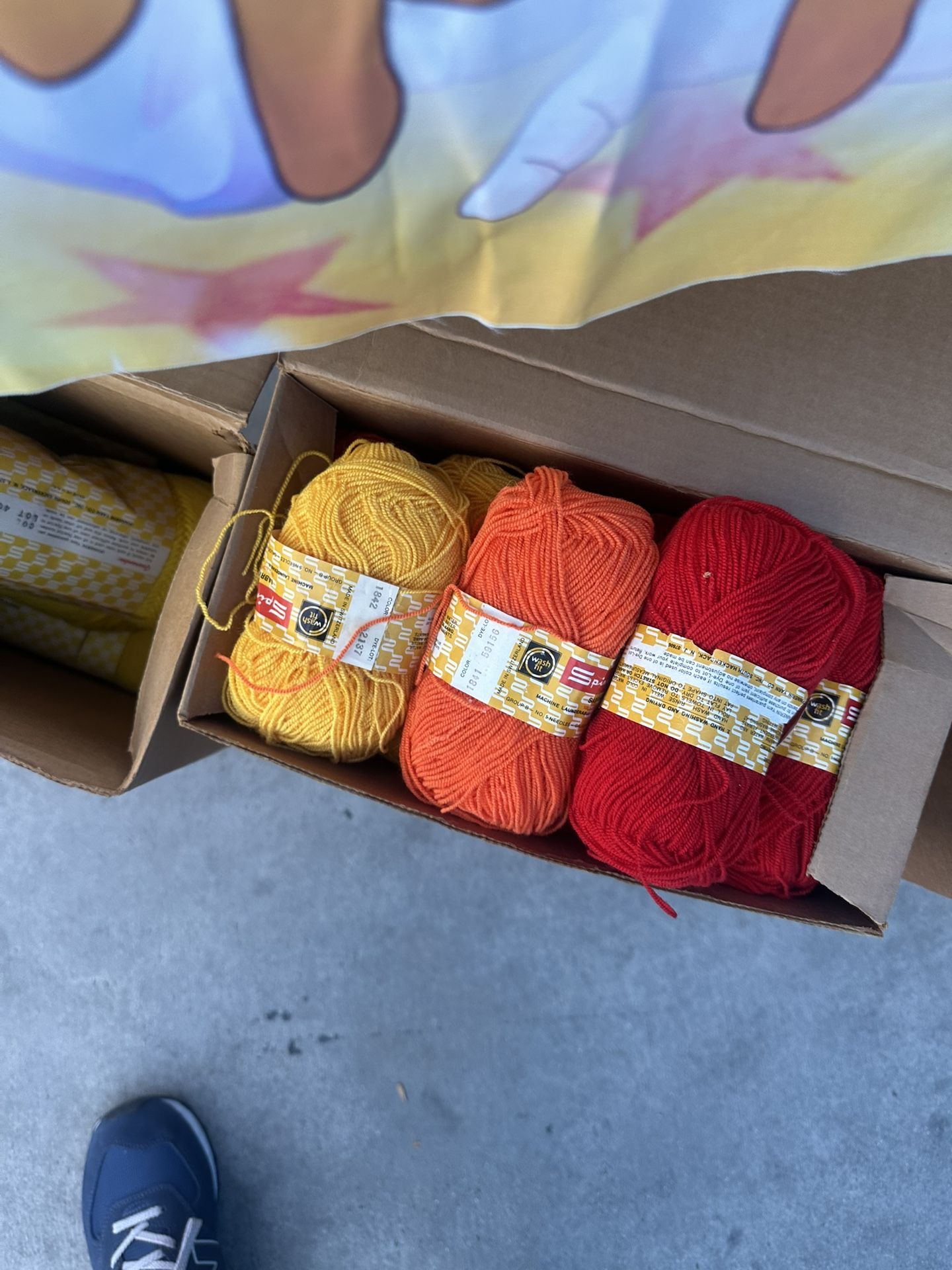 KNITTING SUPPLIES