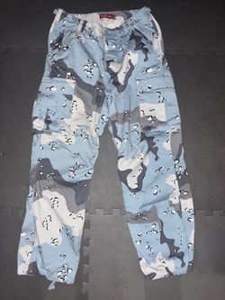 Supreme blue chocolate chip camo pants