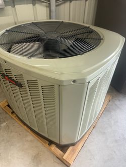 Ac A410 ,4 ton ,trane only condenser