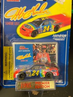 Unboxed 1995 Racing Champions Jeff Gordon Signature Series Premier Edition #24 DuPont Chevrolet Monte Carlo