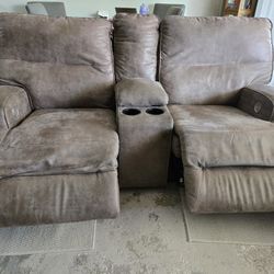 Electric Reclining Couch