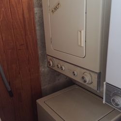 Washer And Dryer Stack 24”