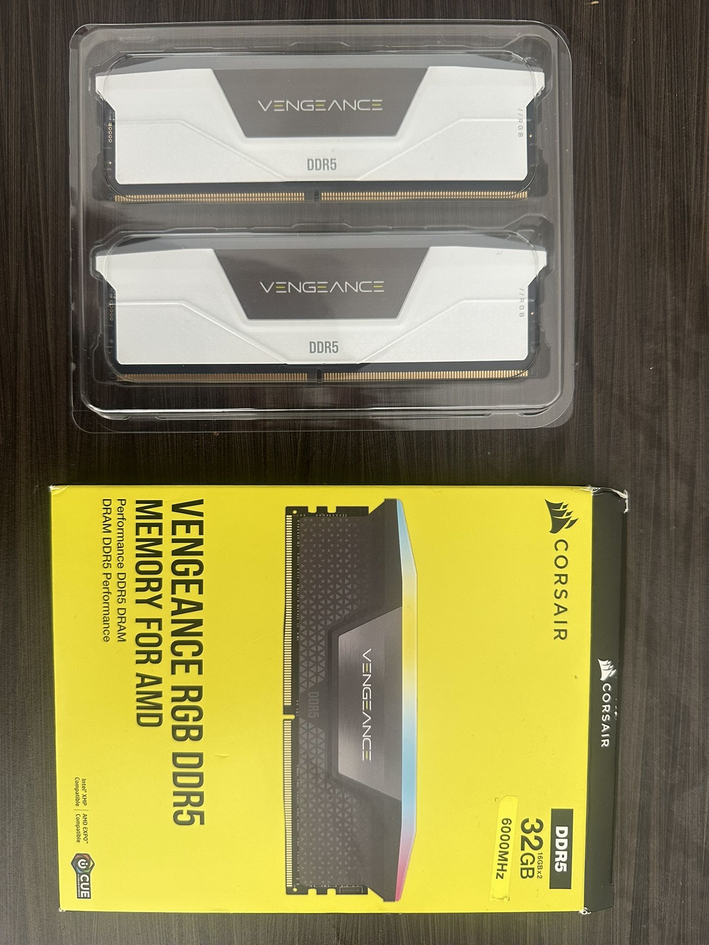 Corsair Vengeance RGB DDR5-6000 CL30 (32GB, 2×16GB) — Excellent