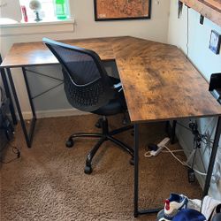 Corner Desk And Chair