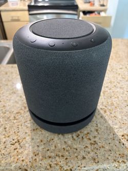 Amazon echo studio excellent condition