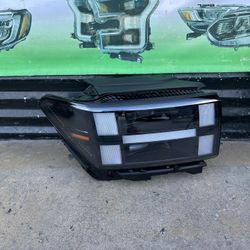 2024-2026 Hyundai Santa Fe Headlight Oem 