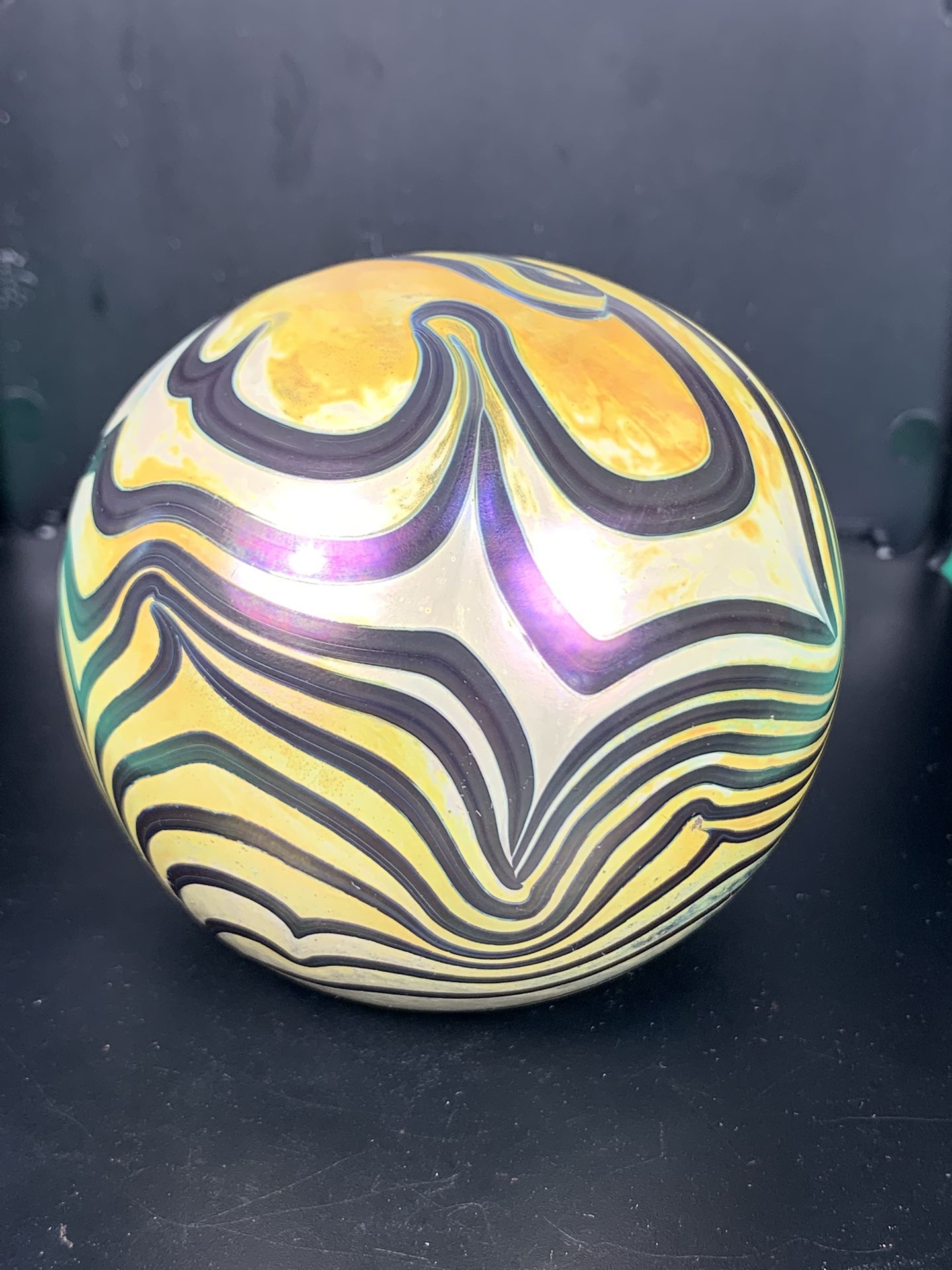 Vintage Carnival Iridescent Art Glass Paperweight Artist Signed SLATER; 3”wide