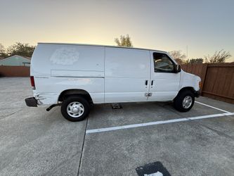2006 Ford E-350