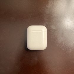 Apple AirPods First Generation (Right Earbud Only)
