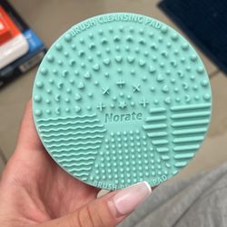 Makeup Brush Cleaner