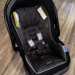Baby car SEAT like new