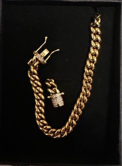 8.5in 6mm Gold Plated Cuban Link Bracelet