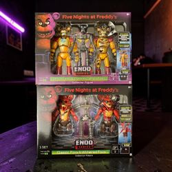 Five Nights at Freddy's Endo Series Freddy & Foxy Collector Figure 2-Pack Set