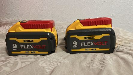 Batería Flex Dewalt 9 AH          (130 each)