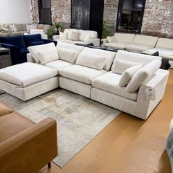 (NEW) Modular FeatherBlend Cloud Couch w/Performance Fabric