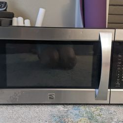 Kenmore Elite 75223 2.2 cu. ft. Countertop Microwave for Sale in