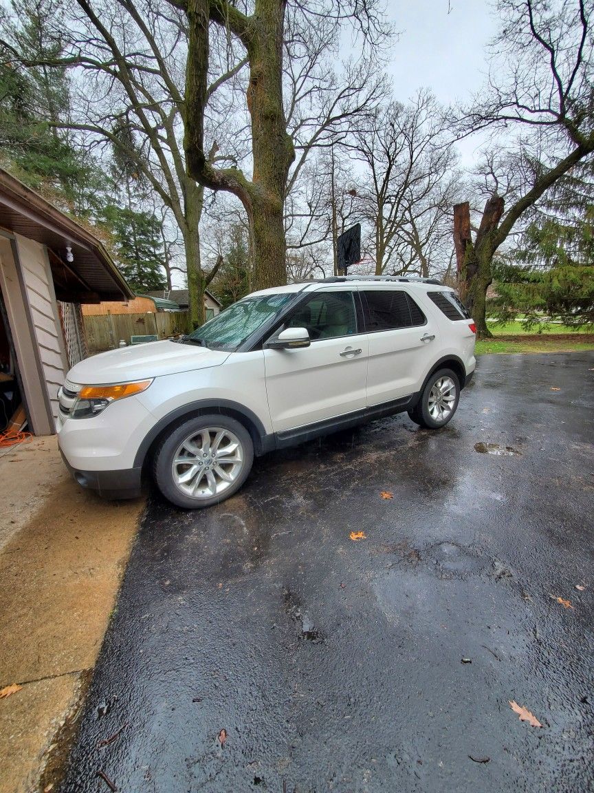 2011 Ford Explorer