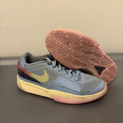 Nike Ja Morant Size 5.5y Used No Box