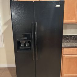 Whirlpool Refrigerator 