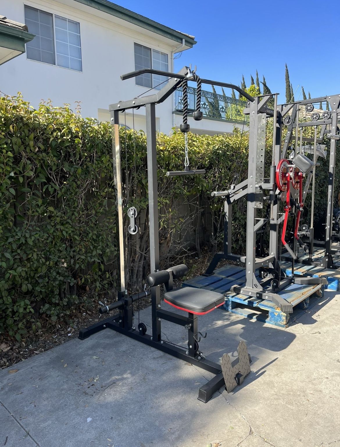ER KANG LAT Tower, LAT Pull Down and LAT Row Cable Machine with Flip-Up Footplate, High and Low Pulley Station with AB Crunch Harness, Home Gym Back E