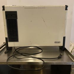 DELONGHI Old School Space Heater (Tested)