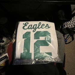 Youth Medium Eagles Jersey
