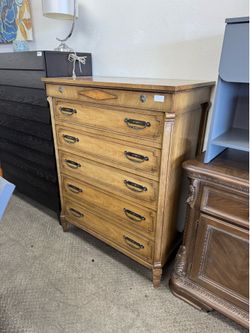 Empress by Thomasville Dresser, Chest of Drawers
