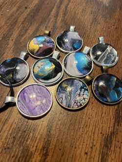 Pendant Necklaces