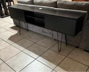 Black TV Stand w/ Hairpin Legs - Great Condition. (fits up to 82 inch tv)