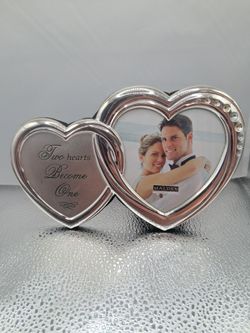 Malden Double‑Heart Silver Photo Frame – “Two Hearts Become One”