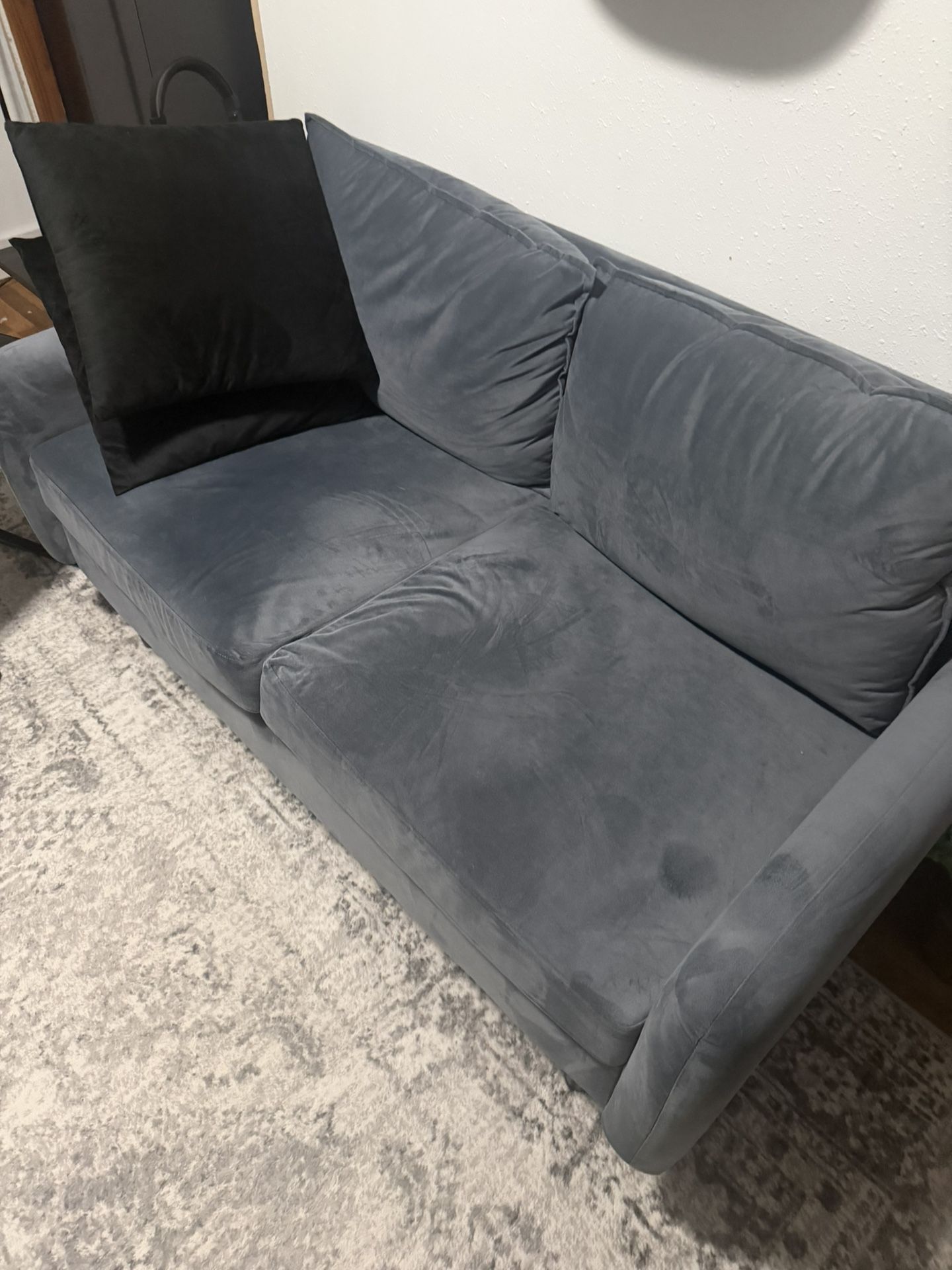 Small Sofa / Love Seat
