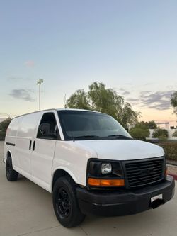 2009 GMC Savana