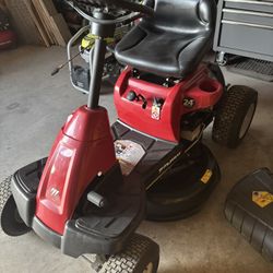 Murray Riding Lawnmower Briggs & Stratton Electric Start 8.7 524 Inch Deck