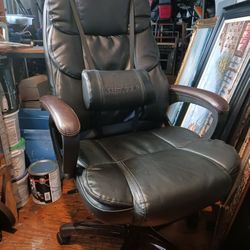 CHAIR Office Manager. Leather. 